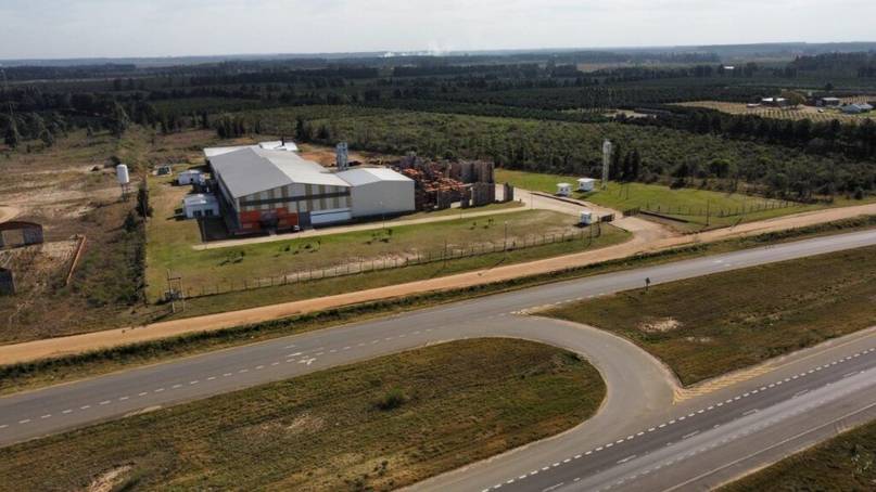 Hito correntino: se envió el primer conteiner con jugo de fruta concentrado a Japón