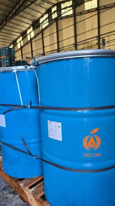 Hito correntino: se envió el primer conteiner con jugo de fruta concentrado a Japón