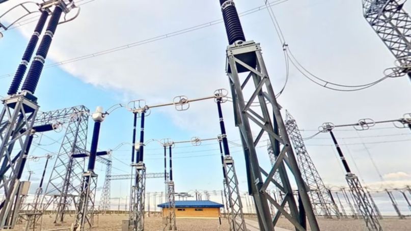 El Gobierno  prepara la segunda etapa de privatizaciones para 2026