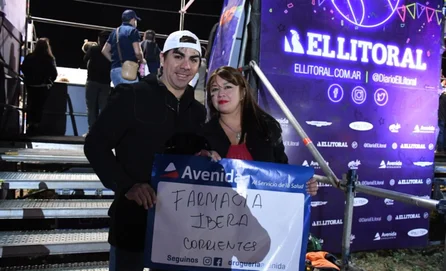 El Litoral junto a Droguería Avenida vivieron una noche a puro carnaval